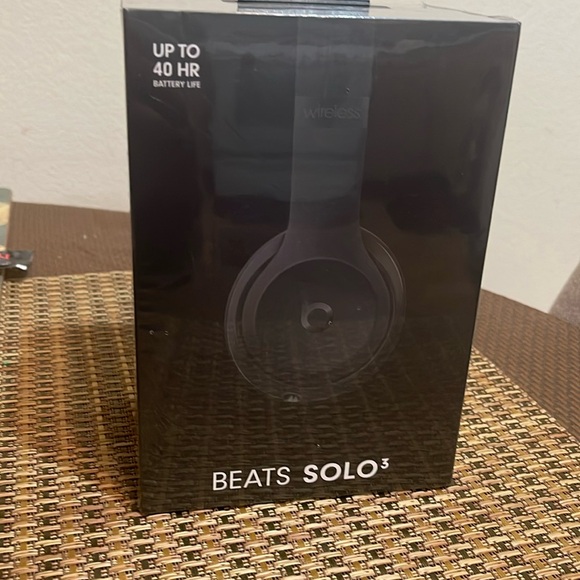 BEATS SOLO 3 - Picture 1 of 4